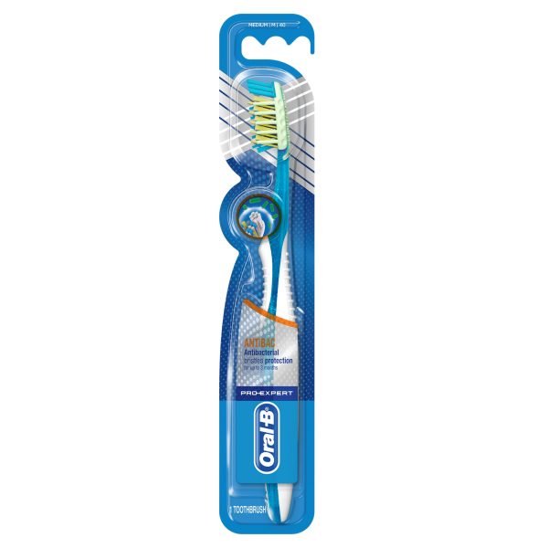 ORAL B TOOTHBRUSH EXPERT A.BAC 40MED