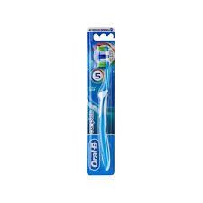 ORAL B TOOTHBRUSH COMPLETE 5 WAYS CLEAN - Ta' Ganza